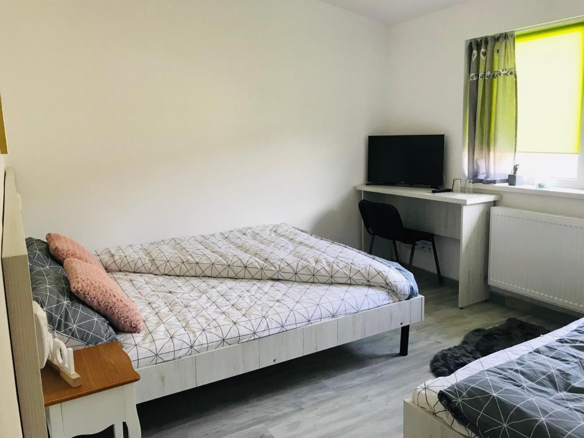 Motel Casa Ryana Self Check-In Gilău Esterno foto
